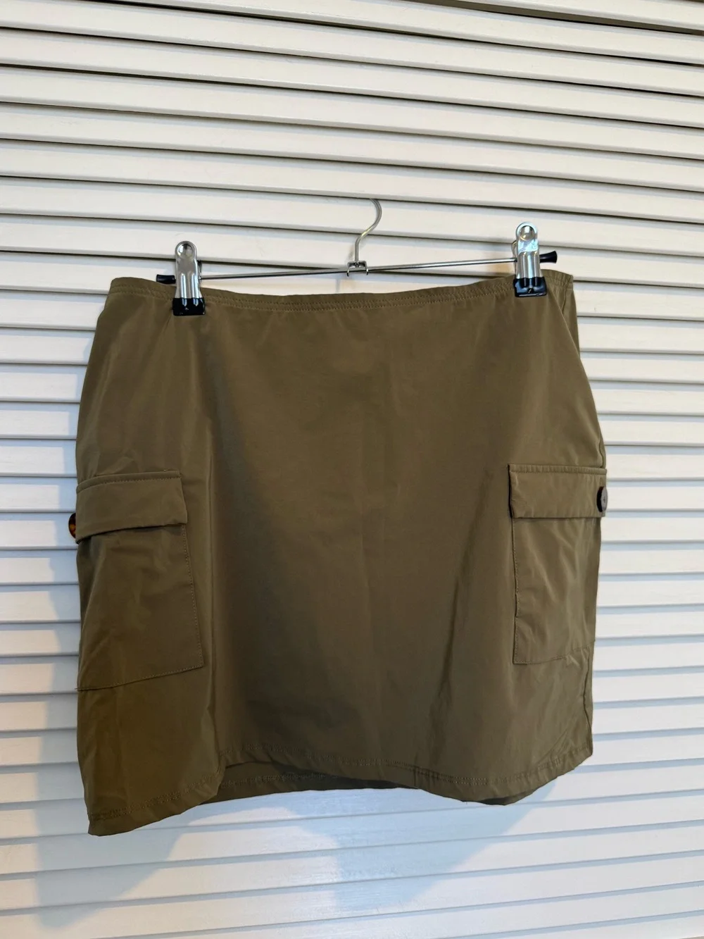 Montce Olive Cargo Mini Skirt – Size M - Picture 5 of 10
